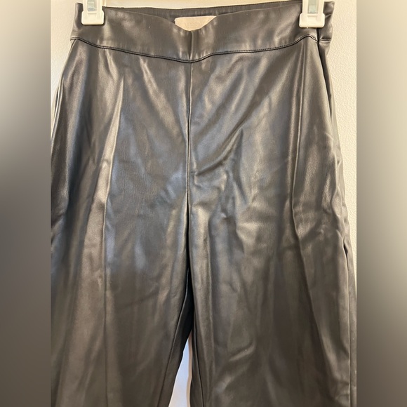 33. MESHKI Black Shayla Skinny Faux Leather Split Pant - Picture 13 of 16